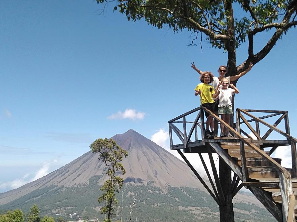 Arnolds Familly Homestay Bajawa Ngoại thất bức ảnh