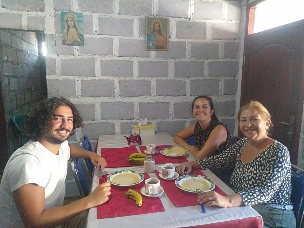 Arnolds Familly Homestay Bajawa Ngoại thất bức ảnh