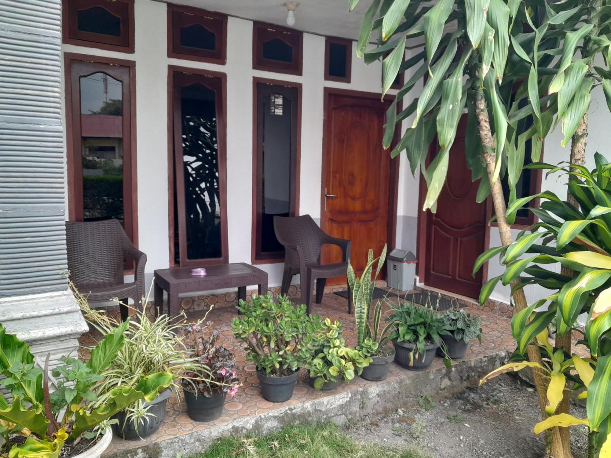 Arnolds Familly Homestay Bajawa Ngoại thất bức ảnh